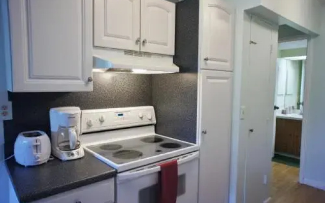 Kona Pacific E633