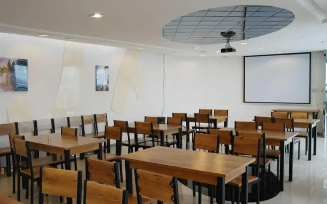 GreenTree Inn Hangzhou East Genshan Road Business Hotel