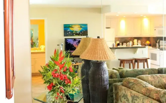 Hale Ono Loa #316 by RedAwning
