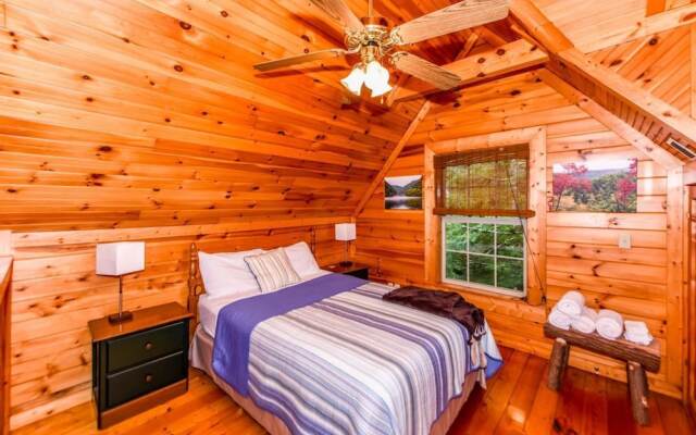 Serenity - 1 Br home by RedAwning