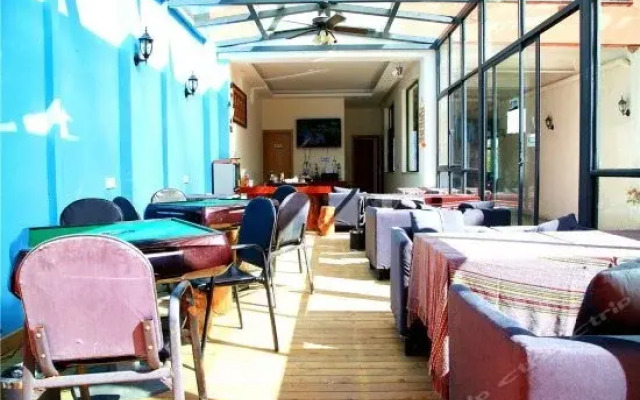 Awa Dongyue Inn