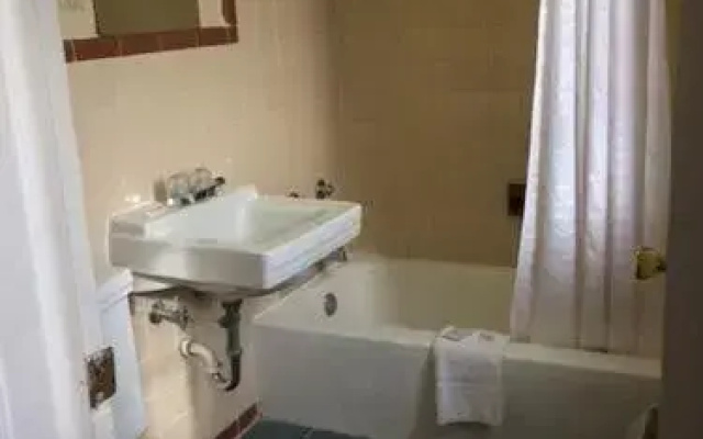 Budget Inn New Market