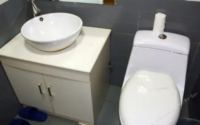 Super 8 by Wyndham Baotou Ming Shi