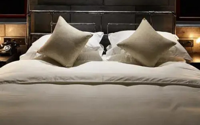 Xihu Congcongnanian Boutique Inn