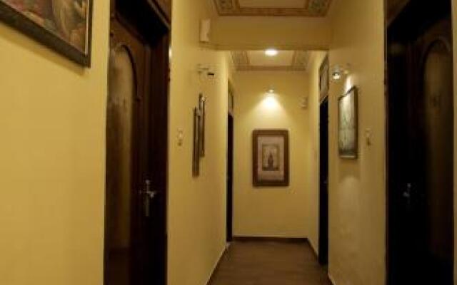 Hotel Rajwada Palace