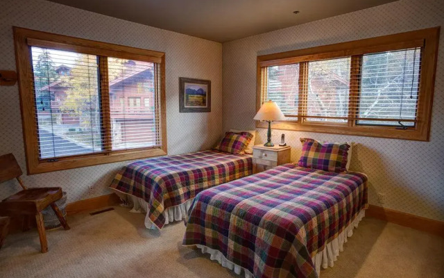 Silver Bird by Alpine Ski Properties