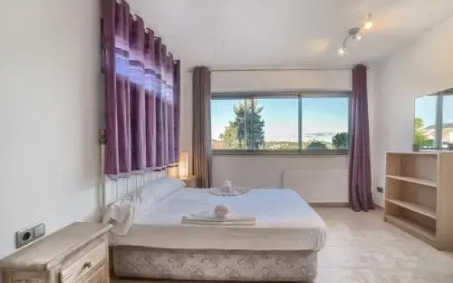 Villa Athos - Plusholidays