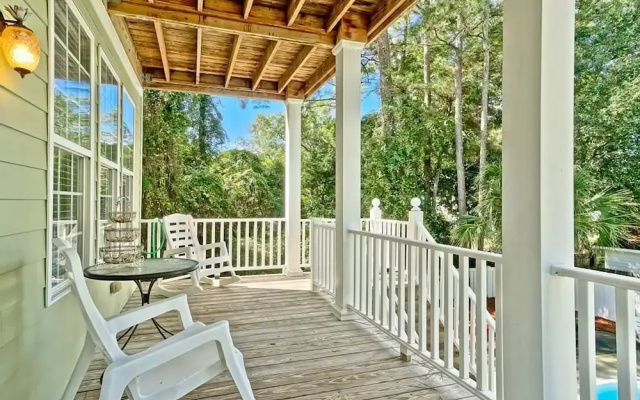 Tucker's Choice - 4 Br Home