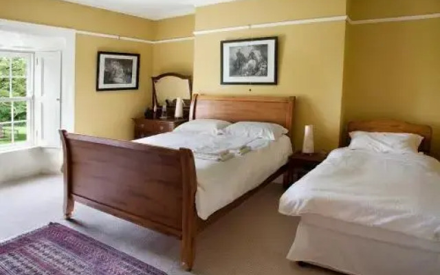 Lough Bishop House Farm Stay