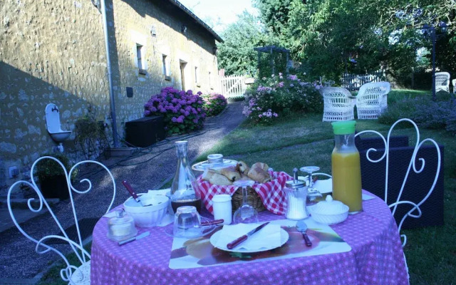 Chambre D'Hotes Du Domaine De La Haute Poignandiere