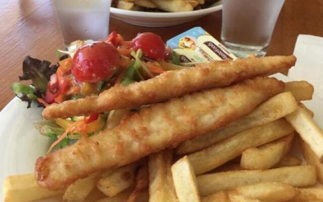 The King's Own Hotel Motel