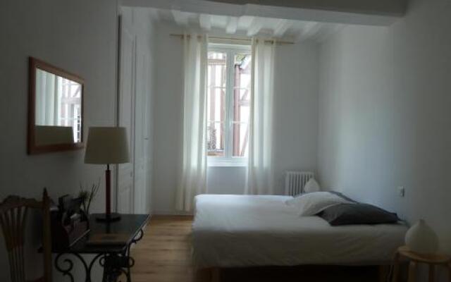 Une Chambre Dans L'atelier De R