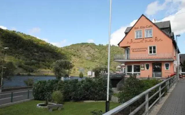 Ferienwohnungen Moselstausee