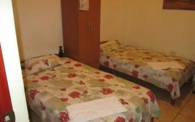 Residencia Casa Linda (Iquitos)