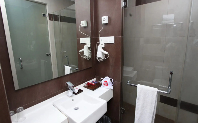 NIDA Rooms Iskander Muda 145 Medan Kota