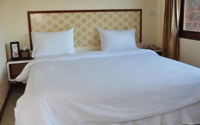 Phutarin Resotel Resort
