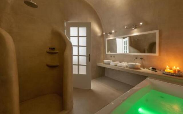 Thirea Suites Oia Sanatorini