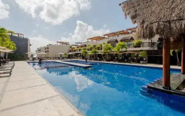 Aldea Thai Luxury Suites