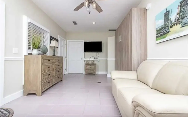 Living The Dream - Studio Condo
