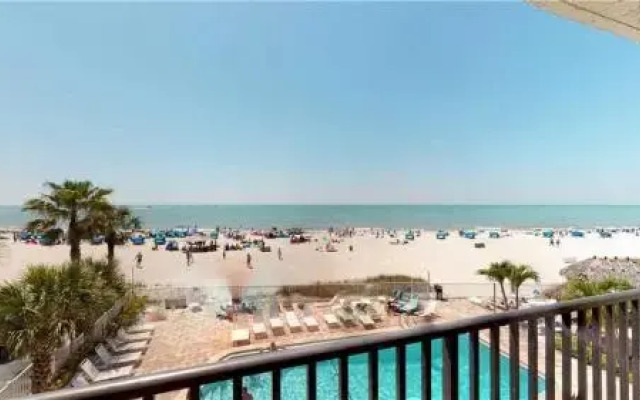 Sandy Shores Condos #201