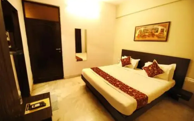 OYO Rooms Gulab Bagh Road