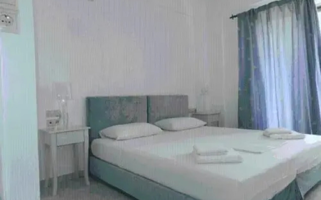 Akrogiali Studios