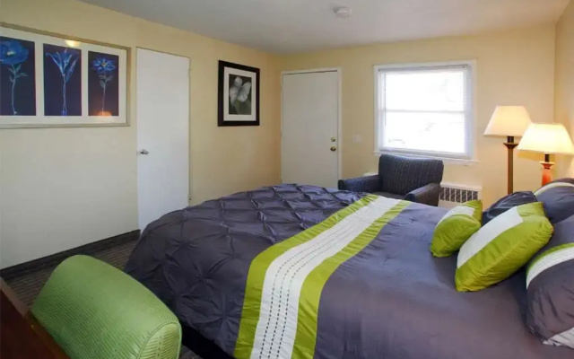 7-hi Budget Motel