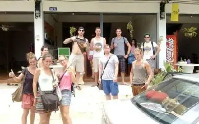 Happy Guesthouse 2