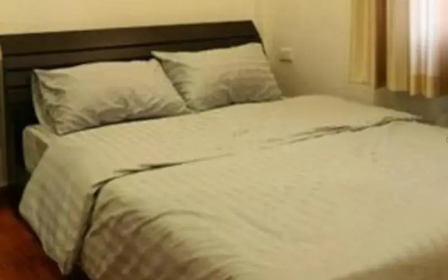 B8 RooMs
