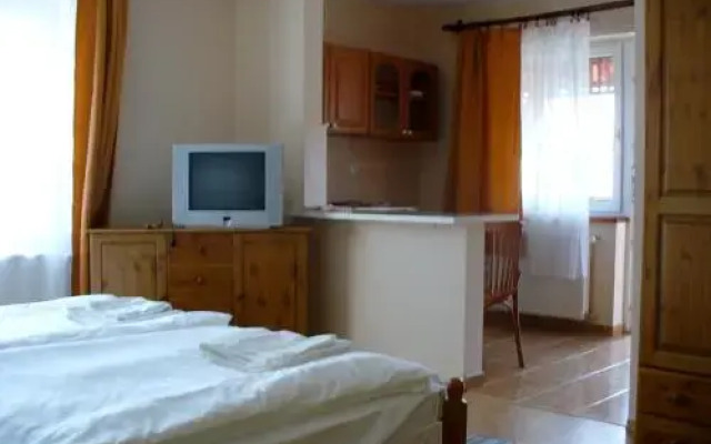 Rózsakert Apartmanház