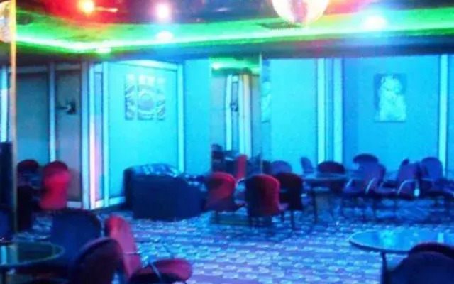 Grand Estel Hotel