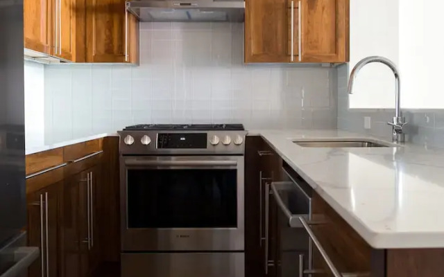 Charming 3BR in Back Bay by Sonder