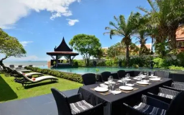 Divinity Villa