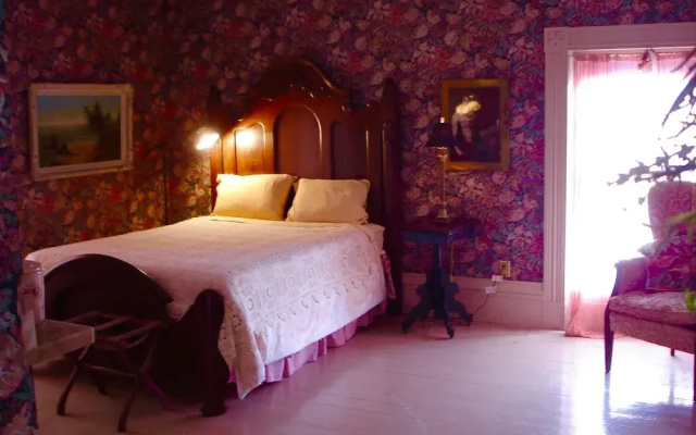 The Brewer House Bed and Breakfast