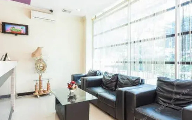 Airy Bende Sutoyo 63 Kendari