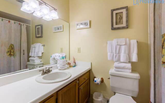 Sea Oats Condos by Hosteeva