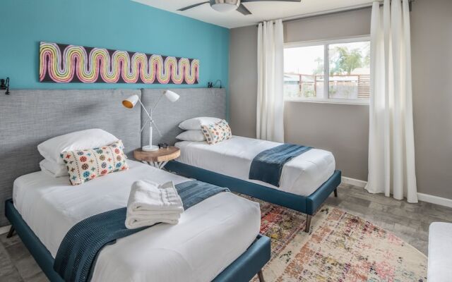 Spacious 4BR Home Pool by WanderJaunt