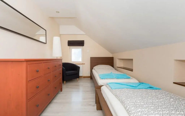 Holiday House Bursztyn by Renters