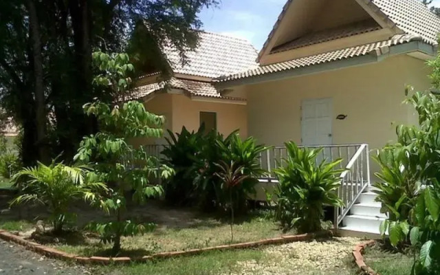 Taramaya Resort