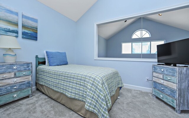 Villa 29 by RedAwning