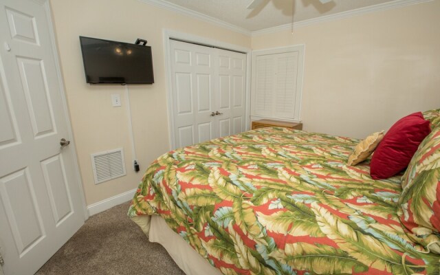 Inlet Reef 616 2 Bedroom Condo by RedAwning