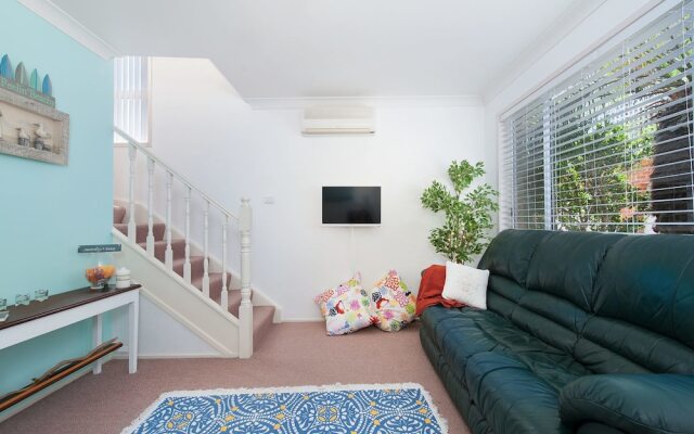 Reef Close, Townhouse 3, 7