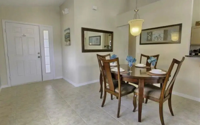 Neverland Villa Solana Resort 4 Br villa by RedAwning