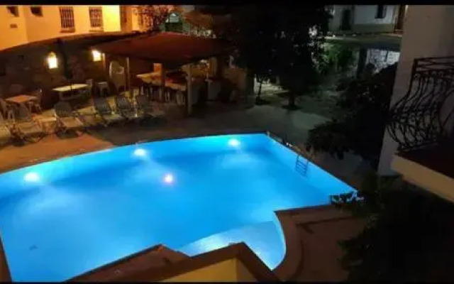 Mavi Apart Otel