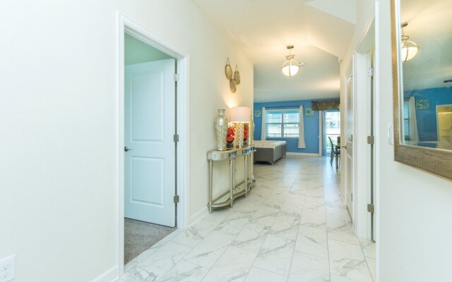 Champions Gate 1584 A