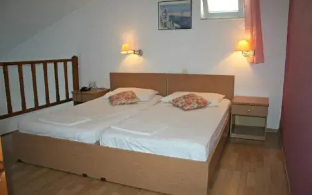 Minoica Beach Apartments