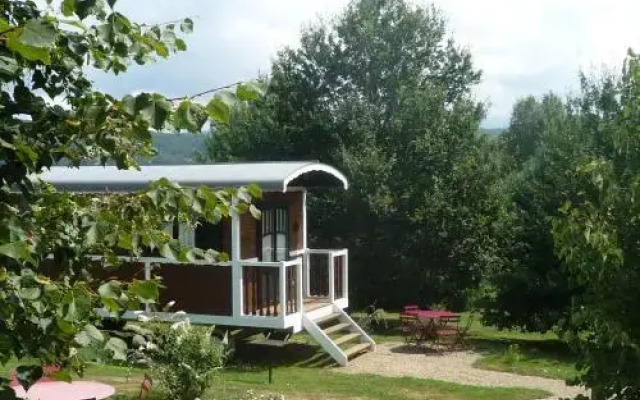 Le Village des Monédières