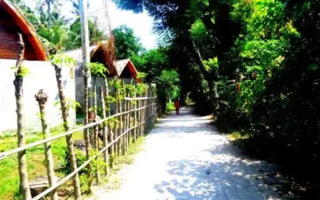 Ozi Matahari Bungalow