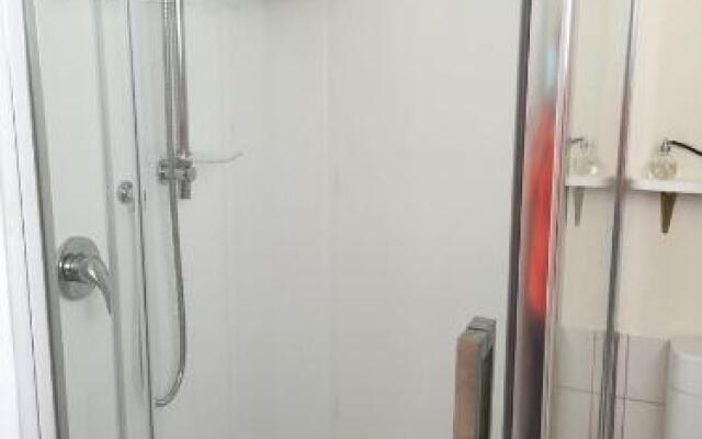 Romantic Rose Cottage