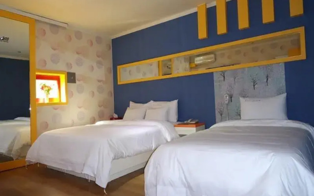 Nabiya Hotel
